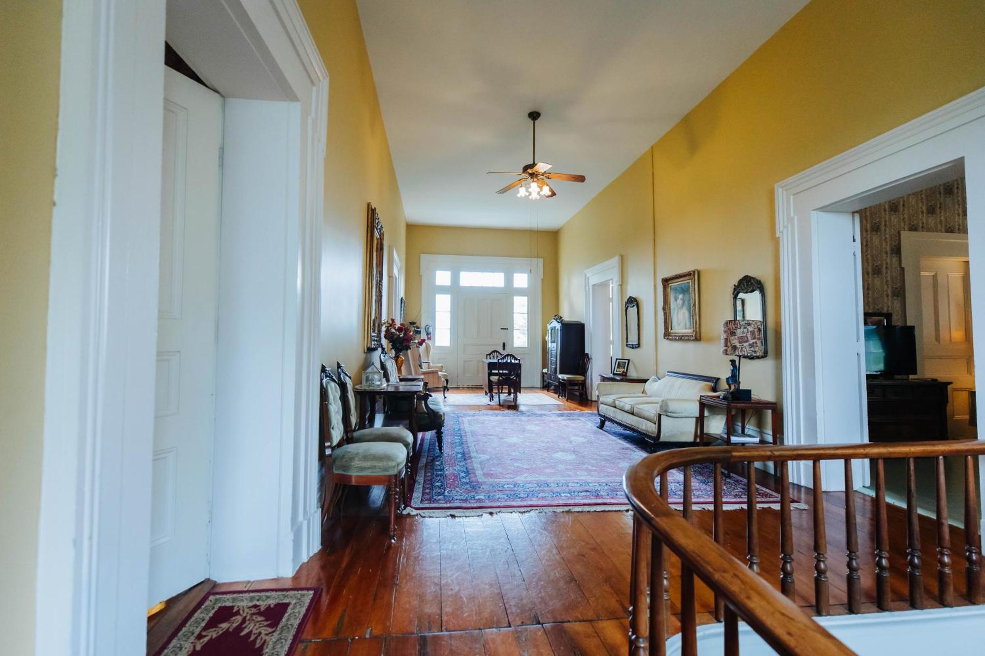 Maple Hill Manor Bed & Breakfast Springfield ภายนอก รูปภาพ