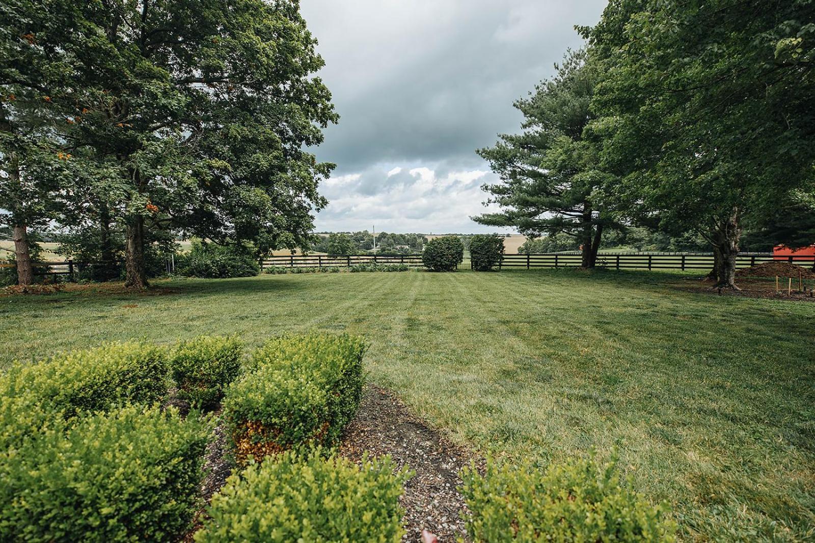 Maple Hill Manor Bed & Breakfast Springfield ภายนอก รูปภาพ