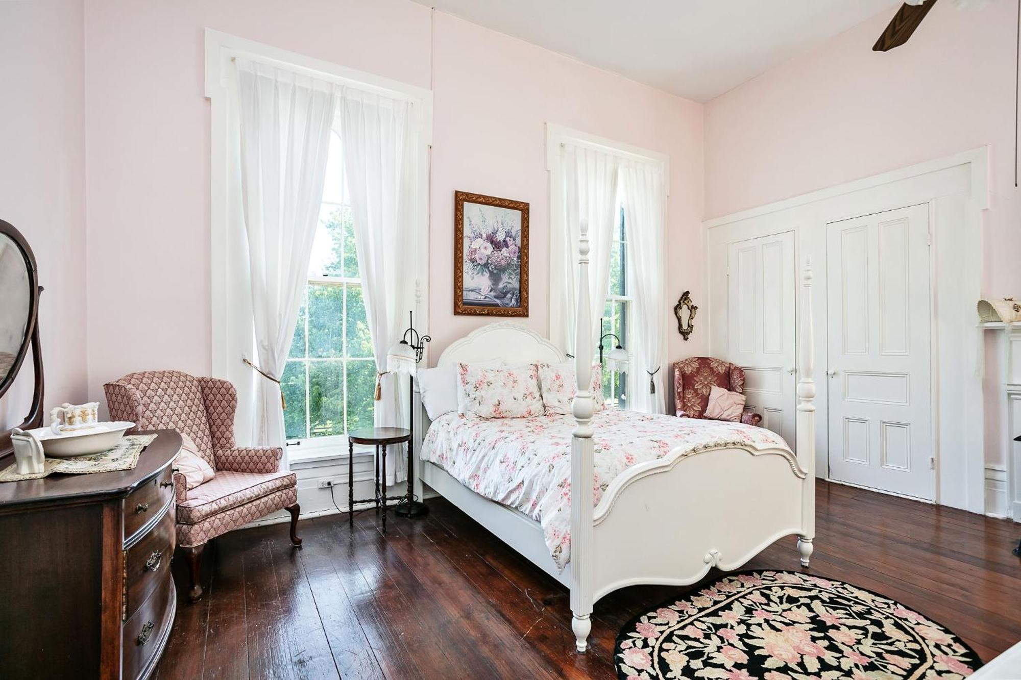Maple Hill Manor Bed & Breakfast Springfield ภายนอก รูปภาพ