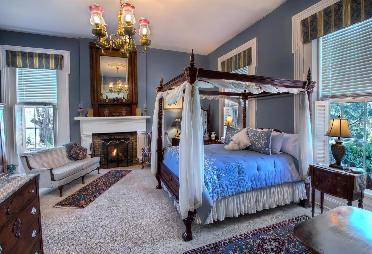 Maple Hill Manor Bed & Breakfast Springfield ภายนอก รูปภาพ
